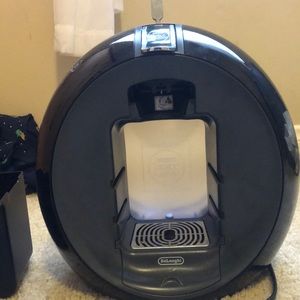 Nescafé dolce gusto coffee maker